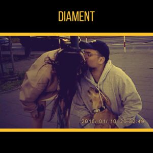 Singiel “Diament” od .WAVS